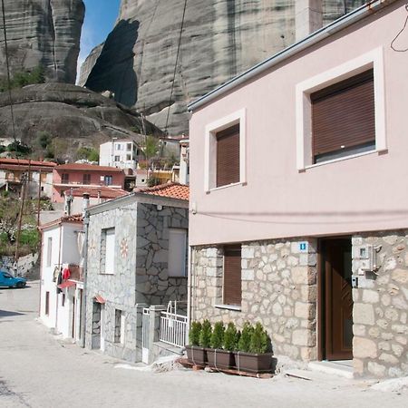 Villa Historic Luxury House In The Heart Of Meteora Kalambaka Exterior foto