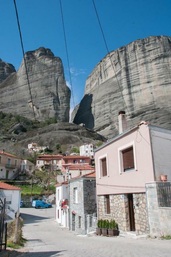 Villa Historic Luxury House In The Heart Of Meteora Kalambaka Exterior foto