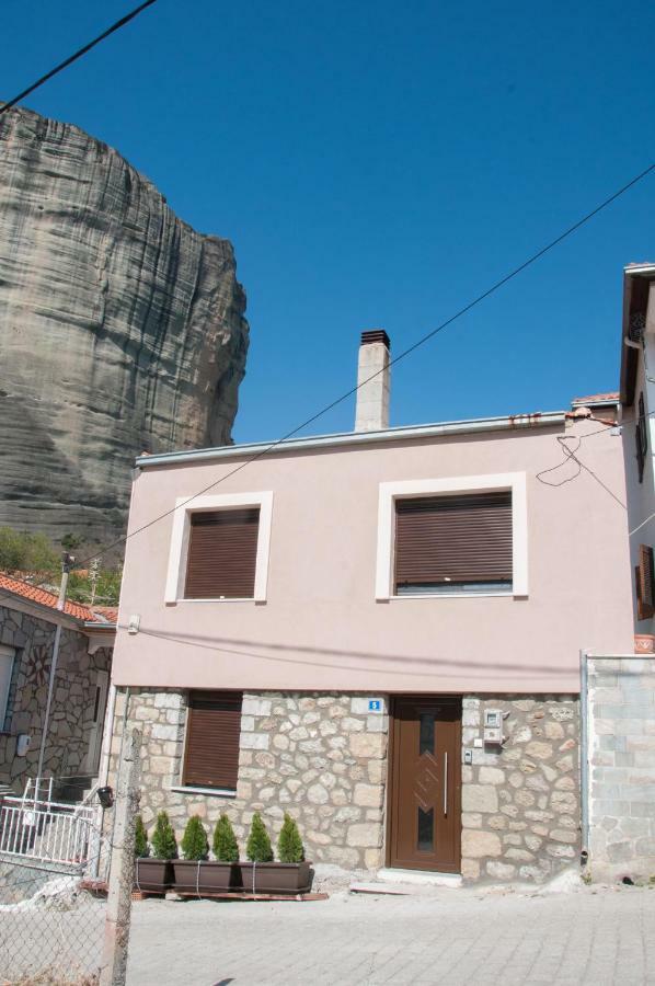 Villa Historic Luxury House In The Heart Of Meteora Kalambaka Exterior foto